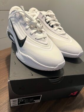 Nike White Sneakers with Black Swoosh Accent women’s size 10.5